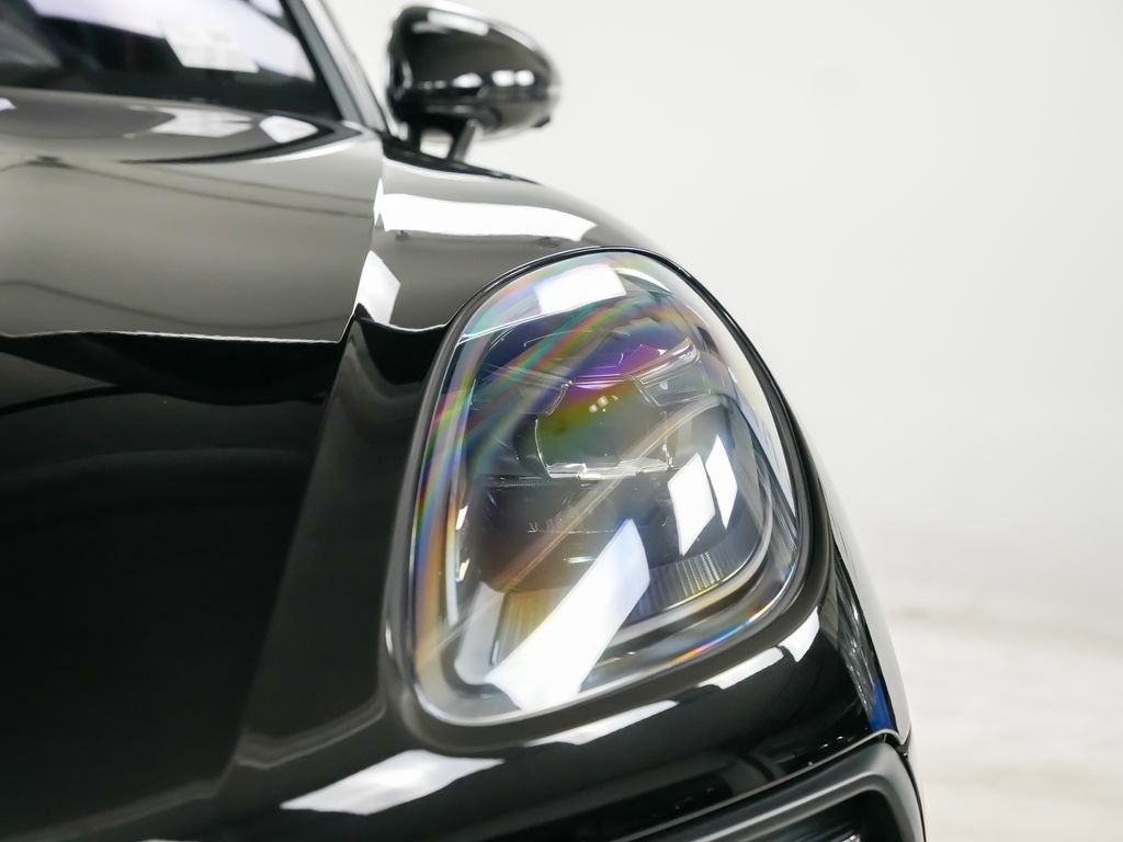 Used 2022 Porsche Macan GTS image 7