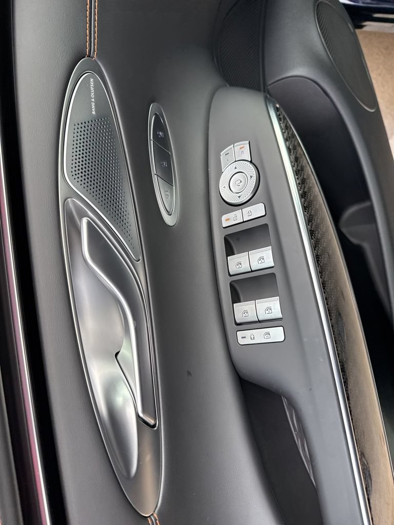 New 2026 Genesis GV70 3.5T Sport Prestige AWD/4WD image 20