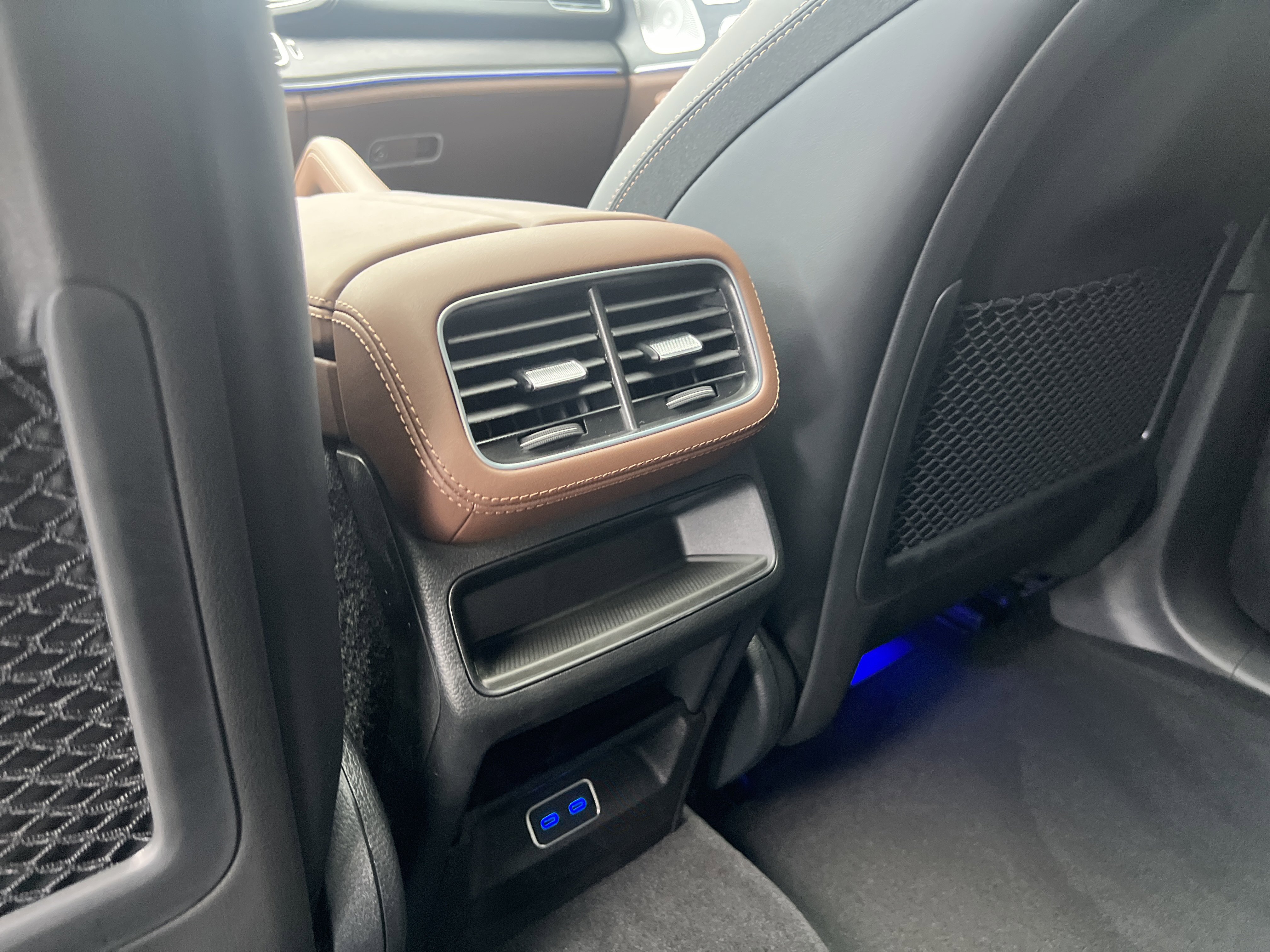 New 2026 Mercedes-Benz GLE 53 AMG 4MATIC Coupe image 25