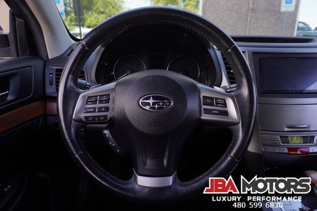 Used 2014 Subaru Outback 2.5i Limited w/ Moonroof Package AWD/4WD image 94