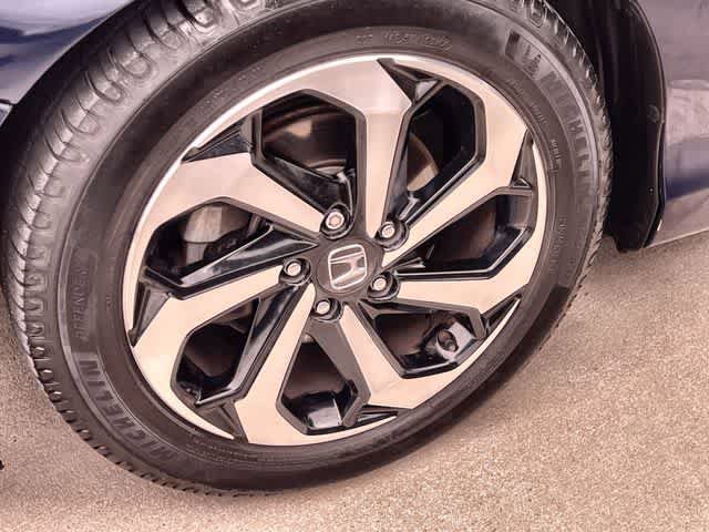 Used 2016 Honda Accord EX image 9