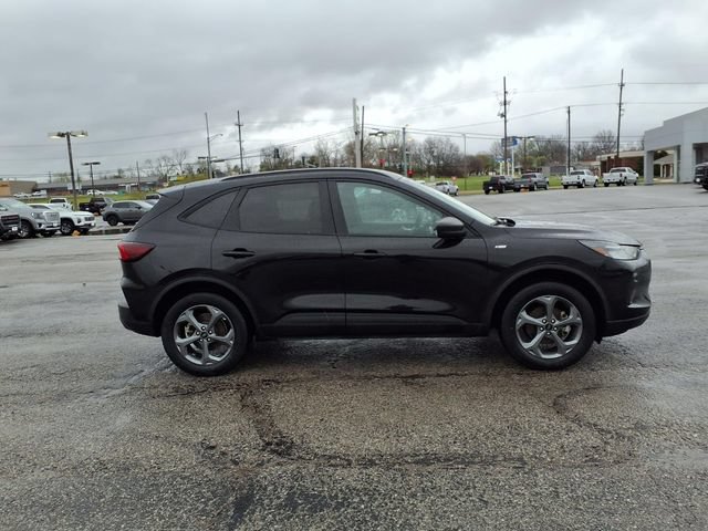 Used 2025 Ford Escape ST-Line AWD/4WD image 12