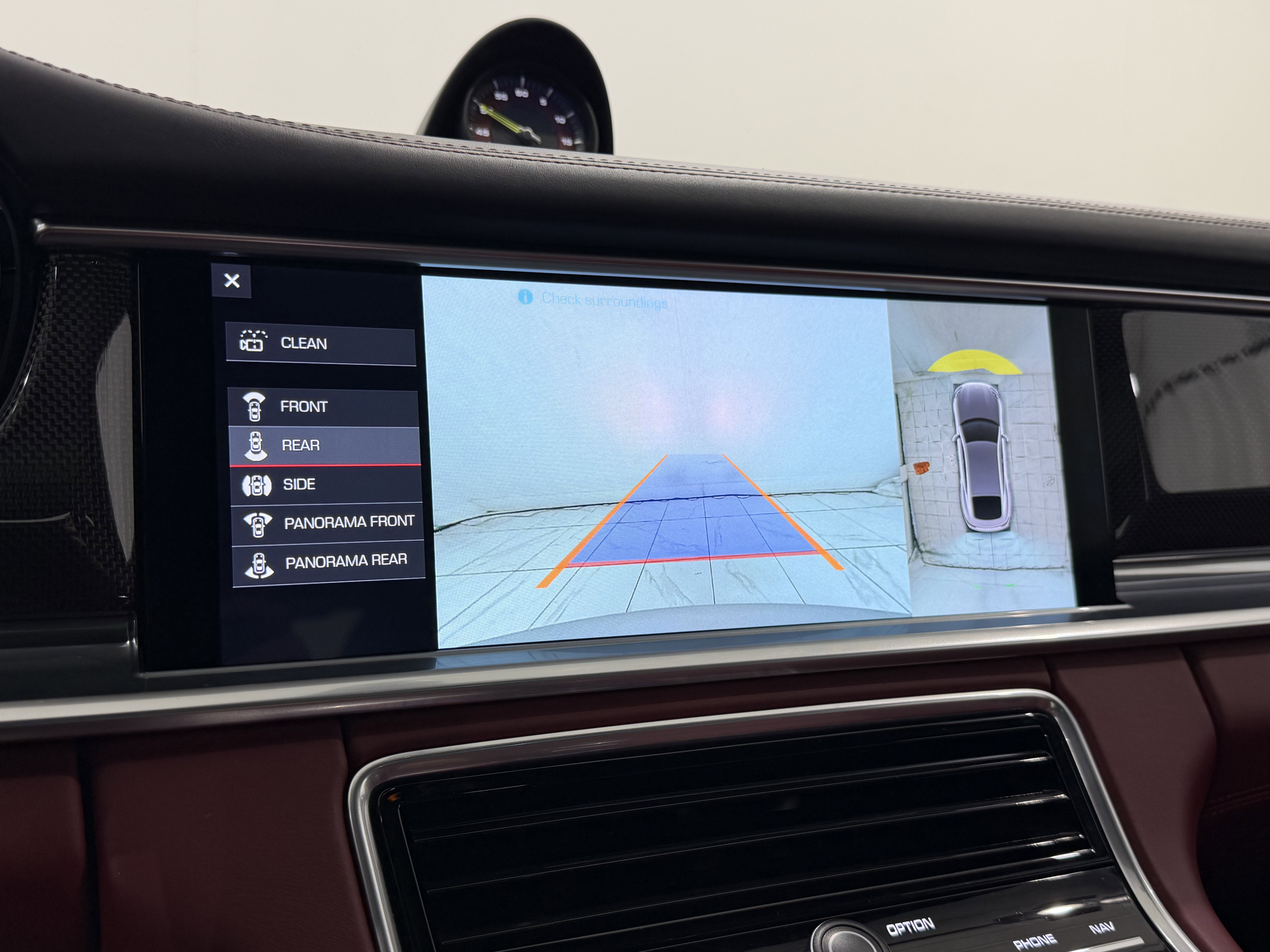 Used 2019 Porsche Panamera Turbo S image 47