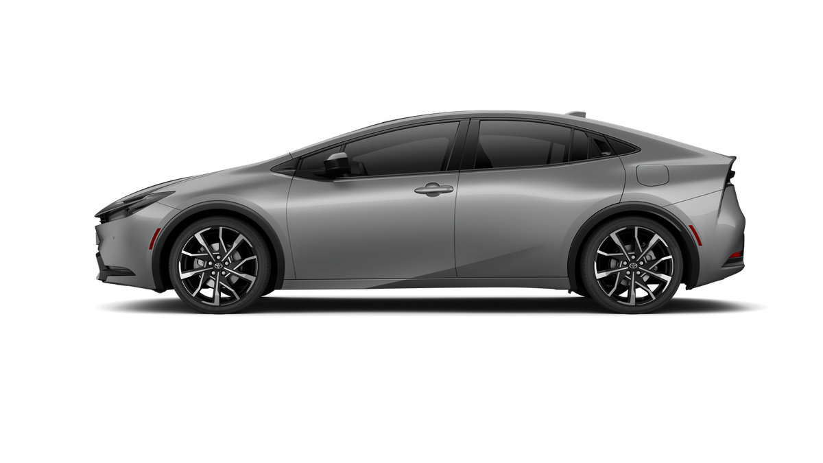 New 2027 Toyota Prius Plug-In Hybrid FWD image 4