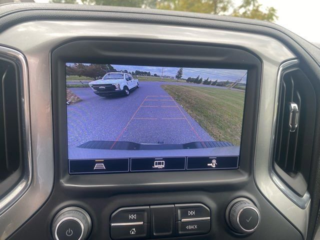 Used 2022 Chevrolet Silverado 2500 LT w/ Convenience Package image 14