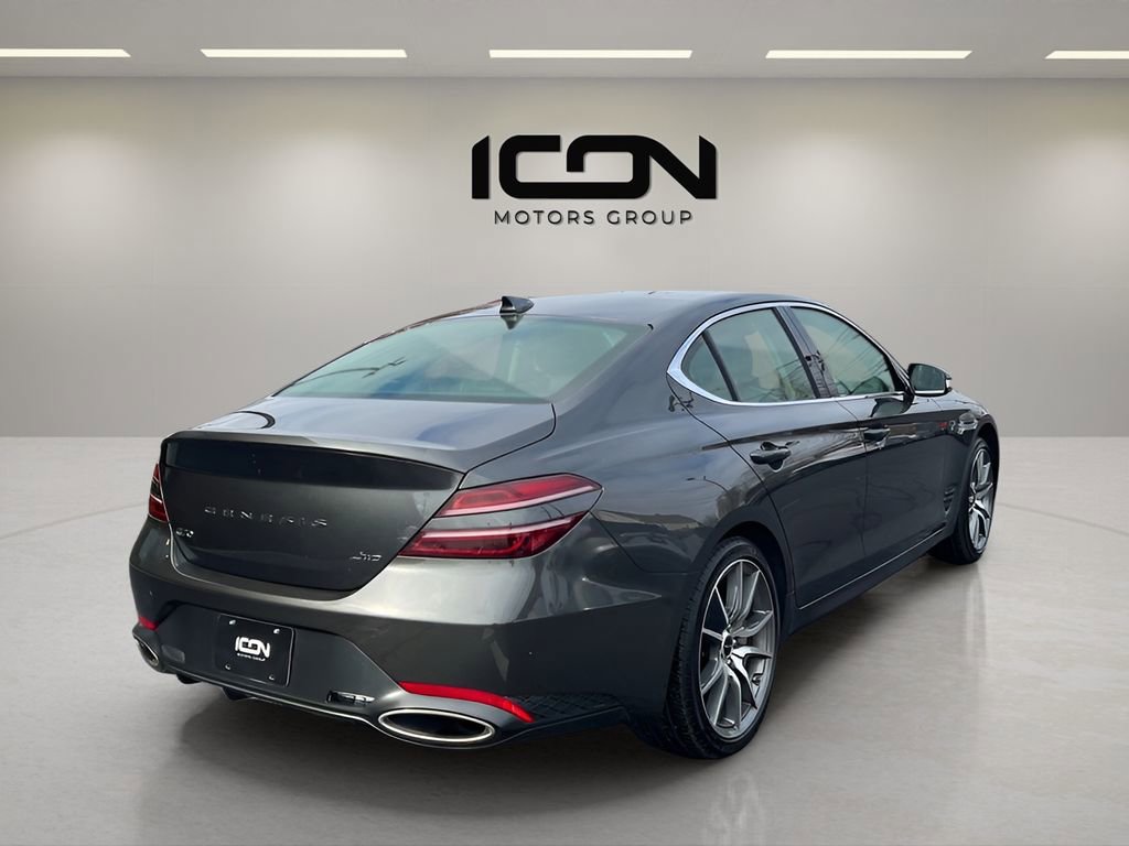 Used 2025 Genesis G70 2.5T image 5
