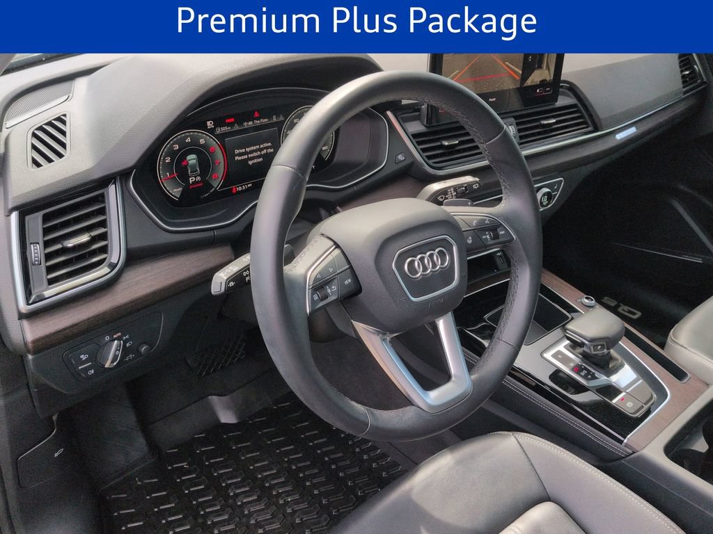 Used 2023 Audi Q5 2.0T Premium Plus w/ Premium Plus Package AWD/4WD image 7