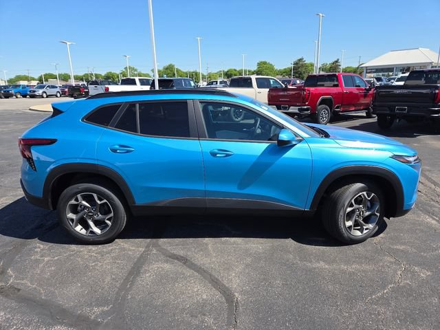 New 2026 Chevrolet Trax LT w/ Driver Confidence Package FWD image 22