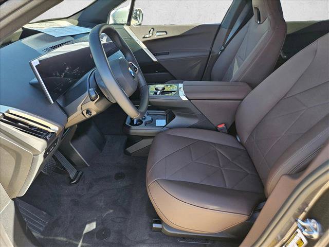 Certified 2026 BMW iX xDrive60 AWD/4WD image 15
