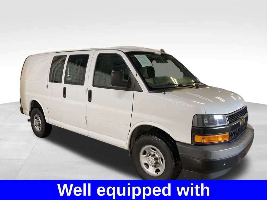Used 2019 Chevrolet Express 2500 w/ Driver Convenience Package image 3