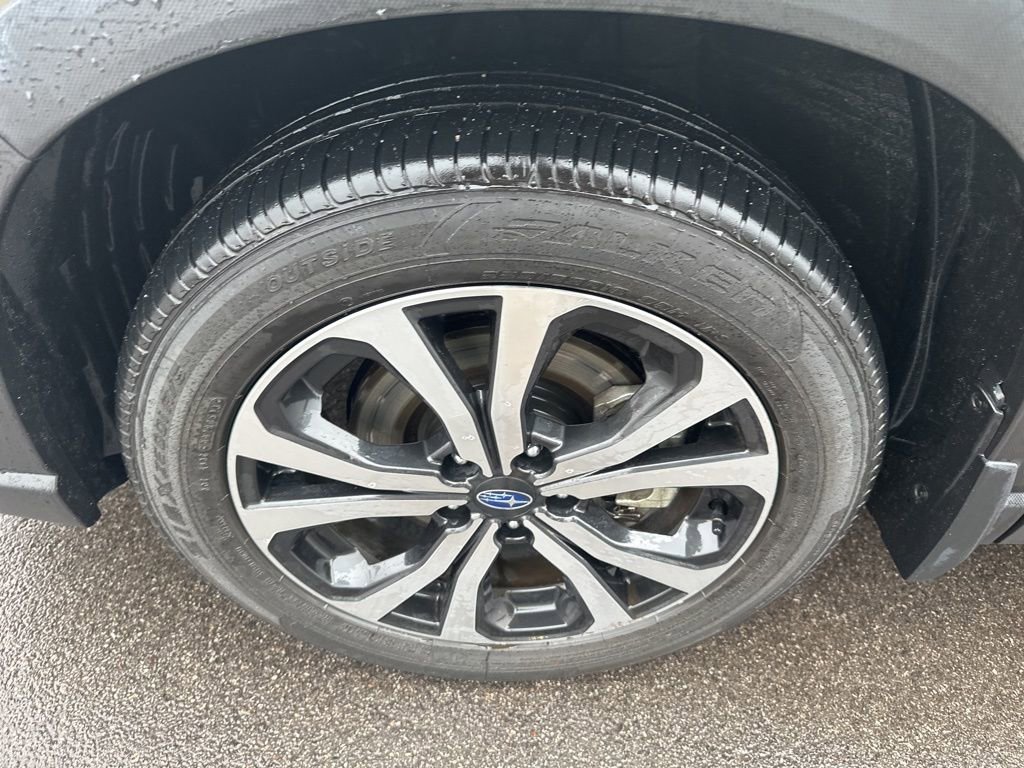 Certified 2023 Subaru Forester Limited image 34