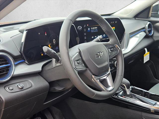 New 2026 Chevrolet Trax LT w/ Driver Confidence Package FWD image 3