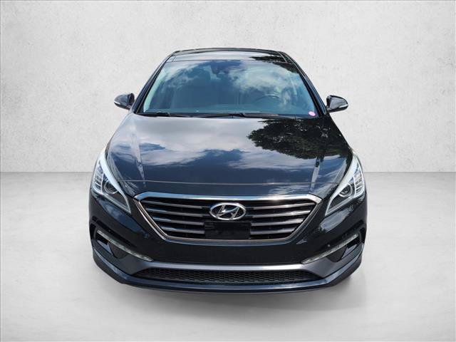 Used 2016 Hyundai Sonata Limited w/ Option Group 05 FWD image 2