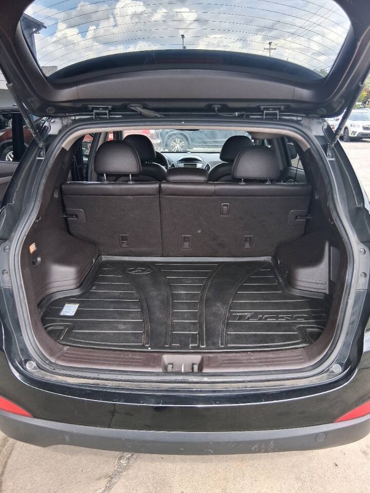 Used 2012 Hyundai Tucson GLS FWD image 14