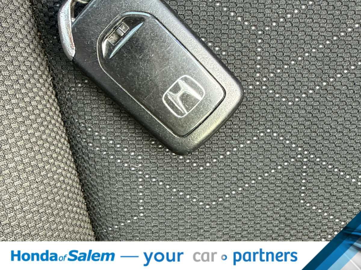 Used 2016 Honda Fit EX image 21