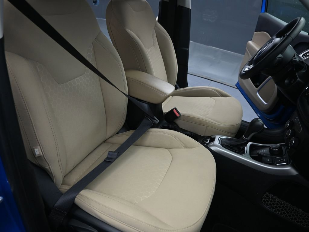 Used 2018 Jeep Compass Sport image 25