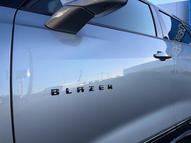 New 2026 Chevrolet Blazer RS w/ Driver Confidence II Package AWD/4WD image 18