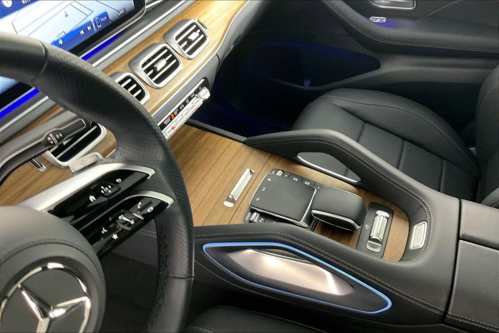 New 2025 Mercedes-Benz GLS 450 4MATIC image 8