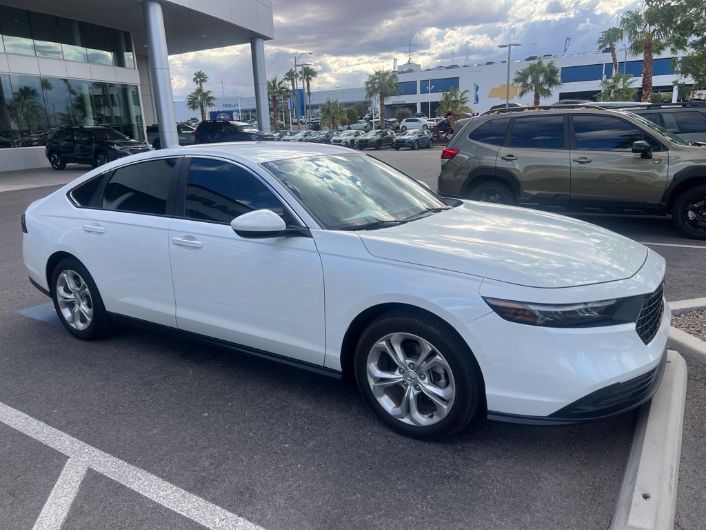 Used 2023 Honda Accord LX image 30
