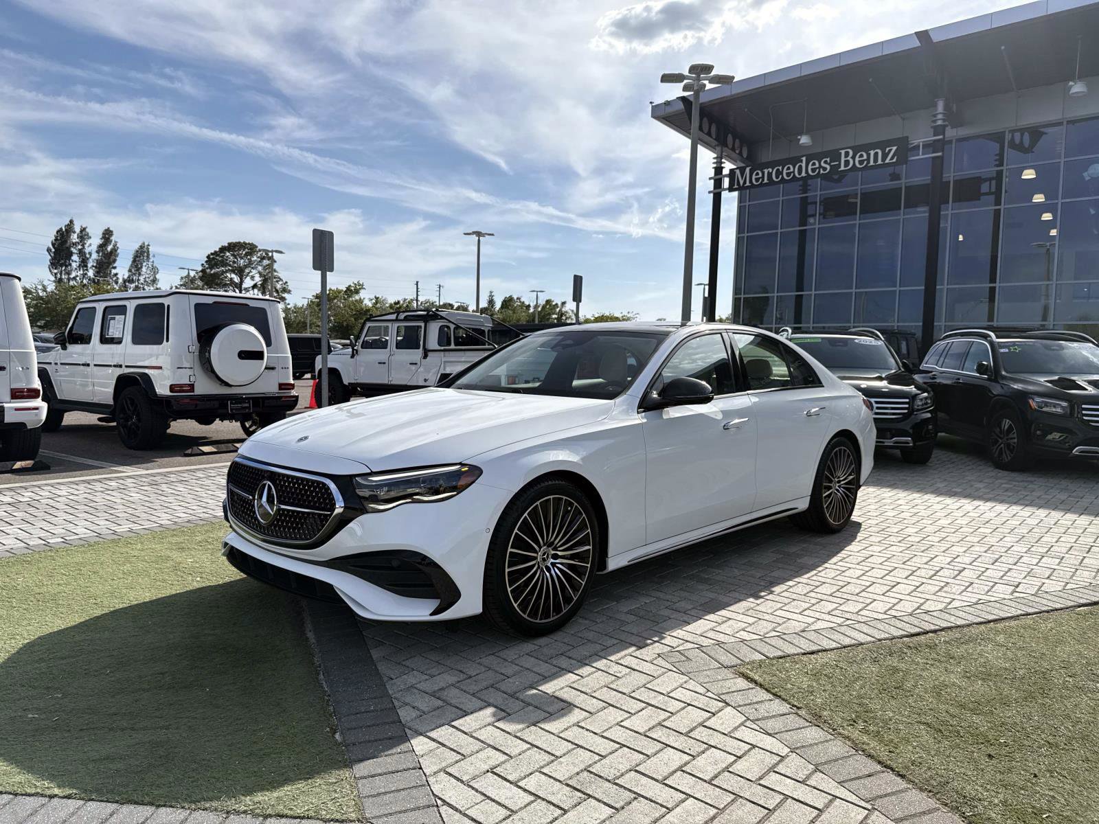 New 2026 Mercedes-Benz E 450 4MATIC Sedan image 2