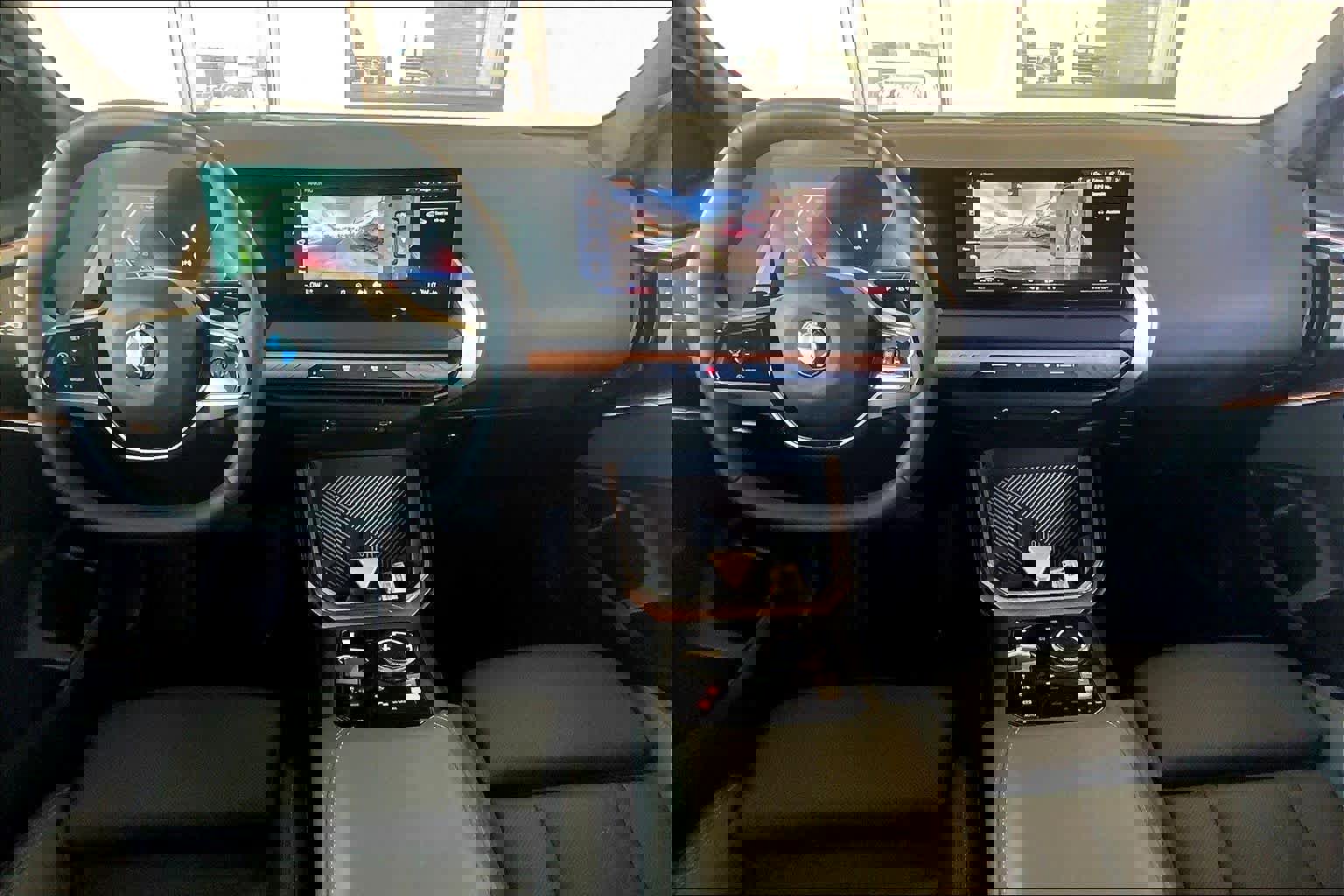 Used 2025 BMW X3 xDrive30i image 15