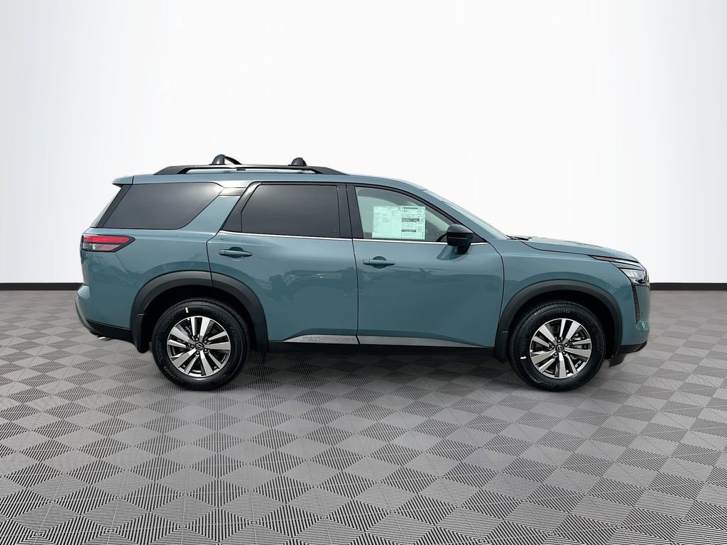New 2026 Nissan Pathfinder SL image 8