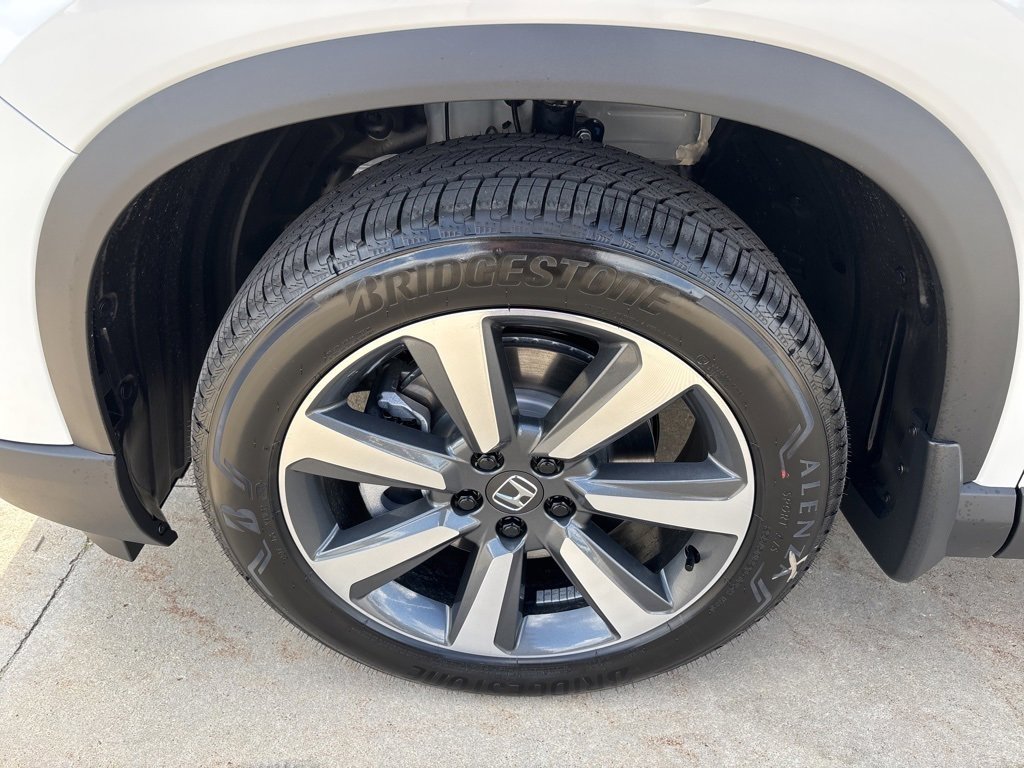 New 2025 Honda Pilot Elite image 10