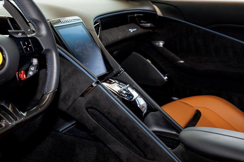 Used 2024 Ferrari Roma image 17
