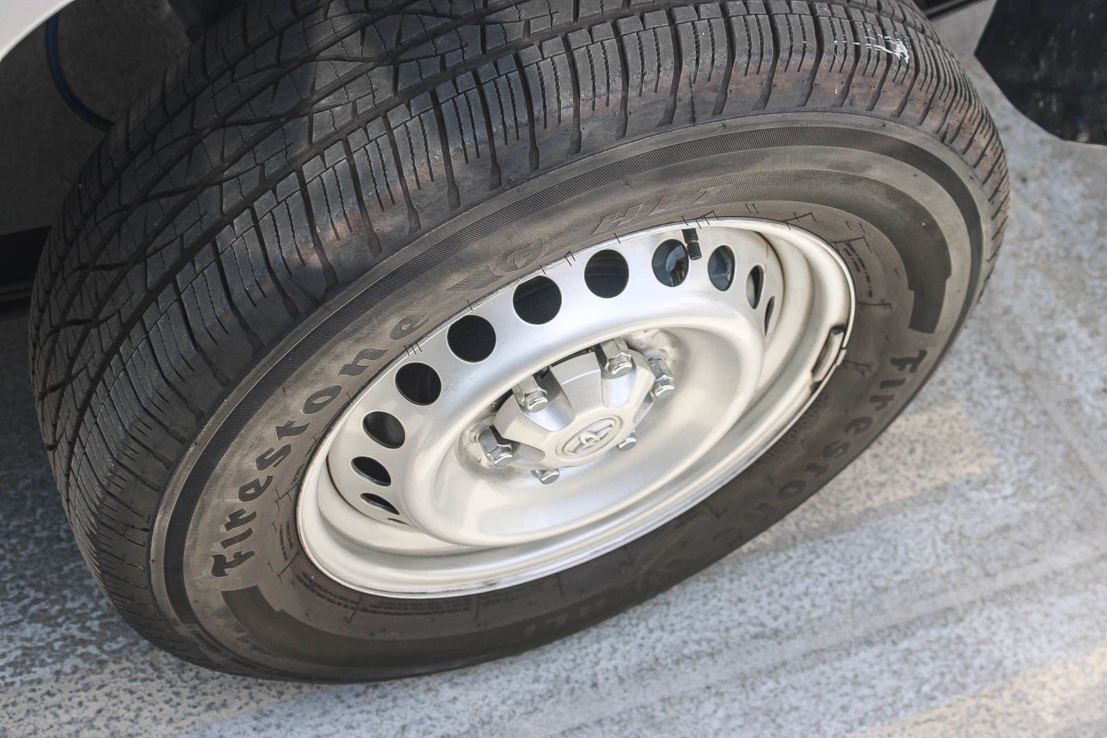 Used 2025 Toyota Tacoma SR RWD image 10