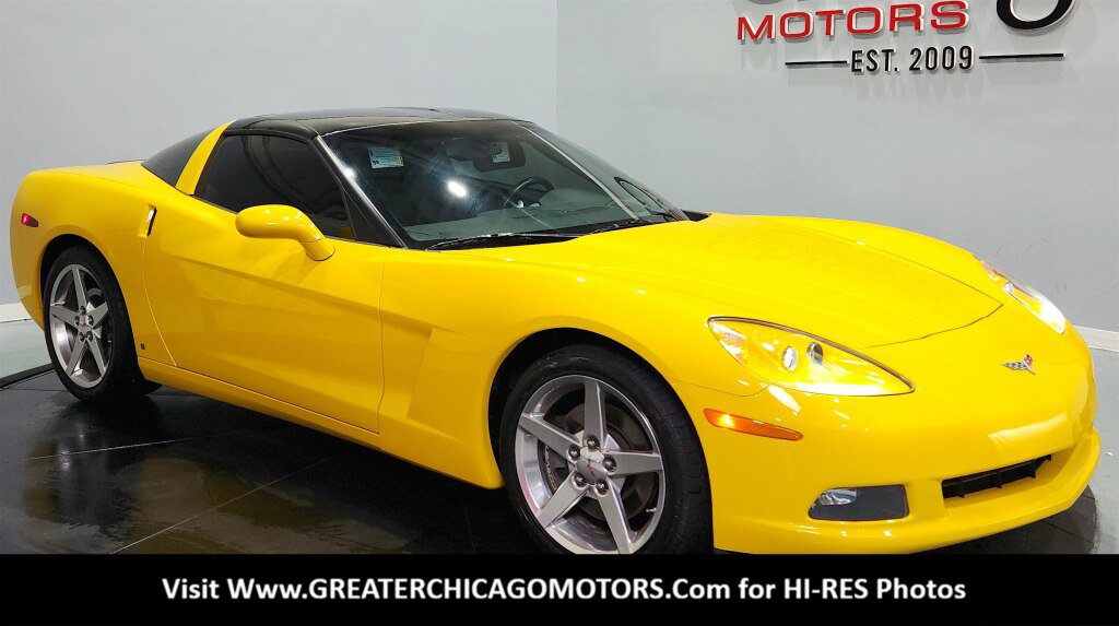 Used 2006 Chevrolet Corvette Coupe w/ Preferred Equipment Group RWD image 16