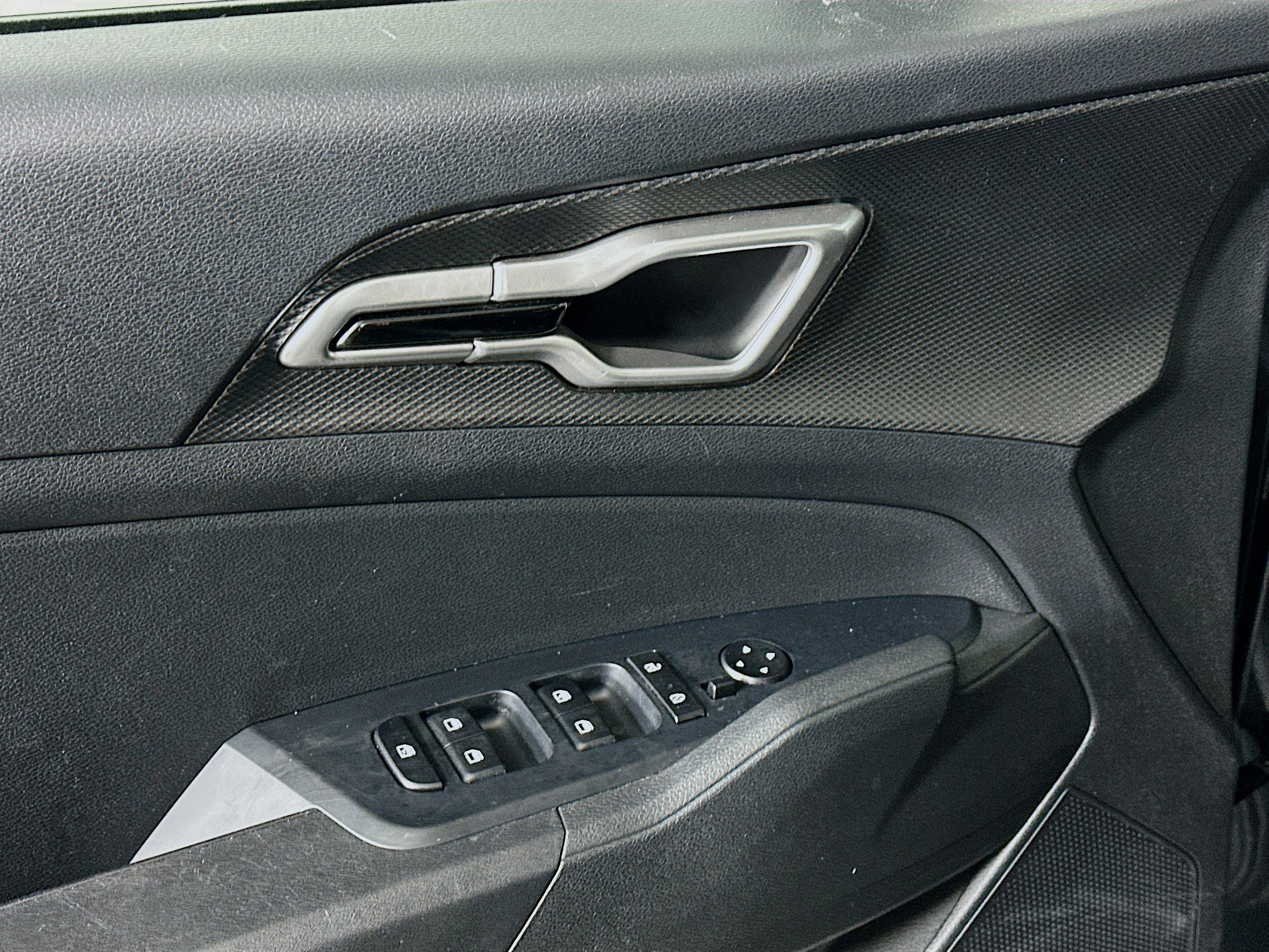 Used 2024 Kia Sportage LX image 15