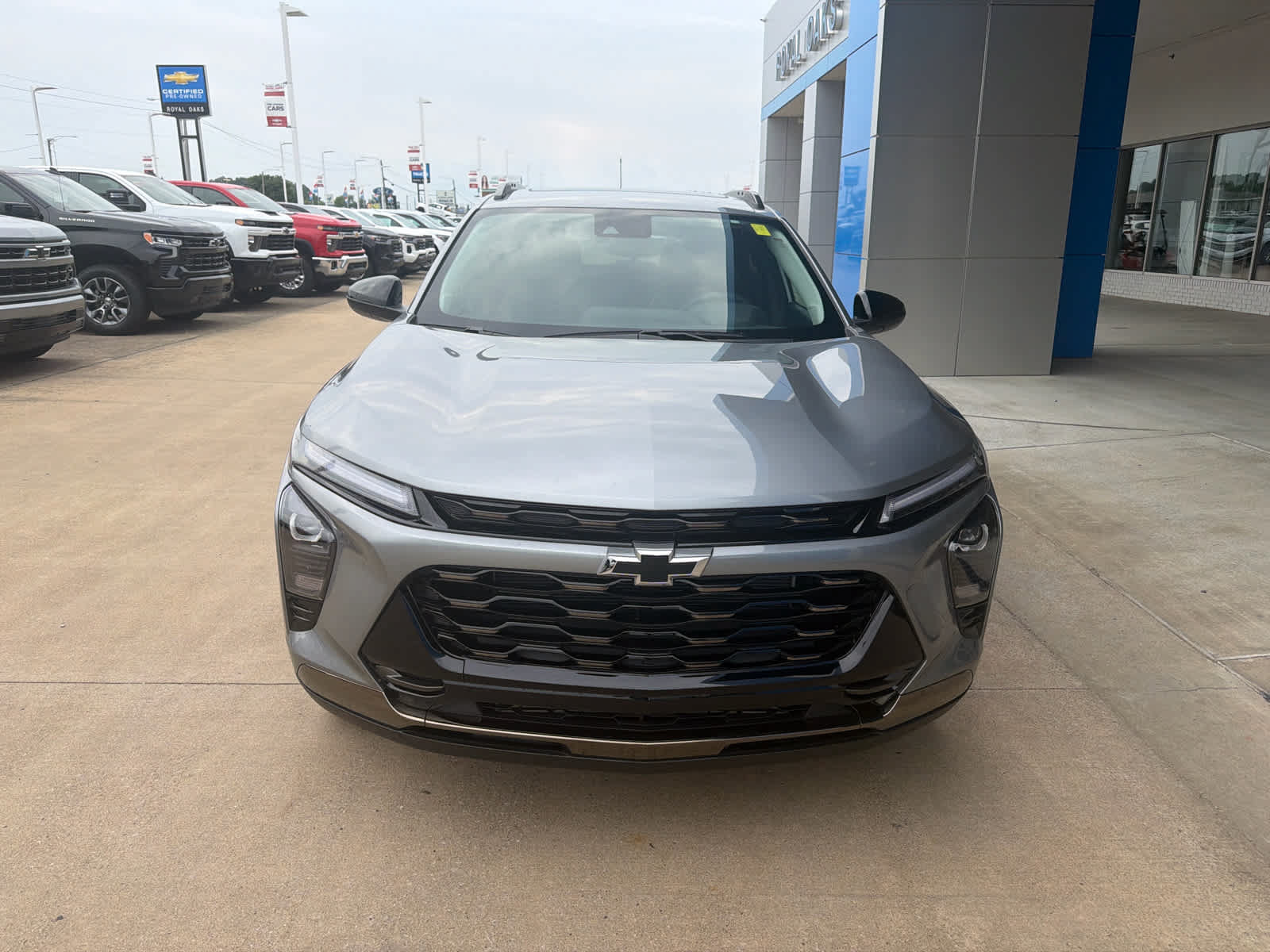 Used 2026 Chevrolet Trax ACTIV w/ Sunroof Package FWD image 10