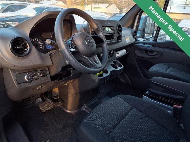 Used 2022 Mercedes-Benz Sprinter 3500 image 20