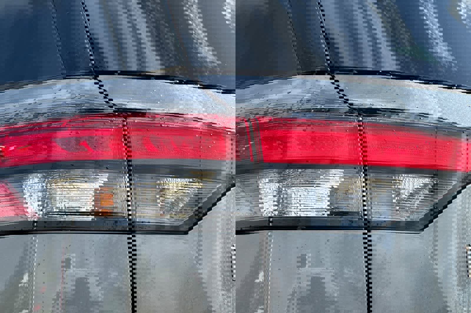 New 2025 Nissan Pathfinder S image 34