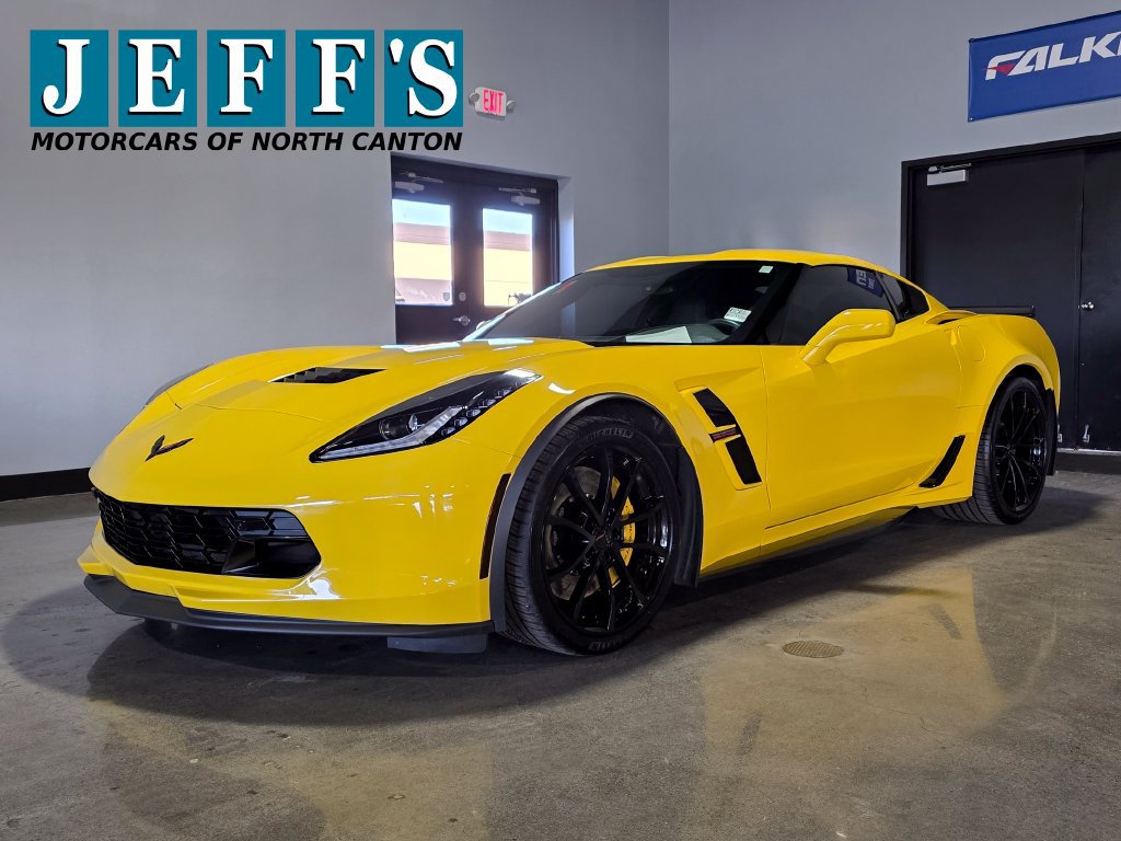 Used 2019 Chevrolet Corvette Grand Sport RWD image 1