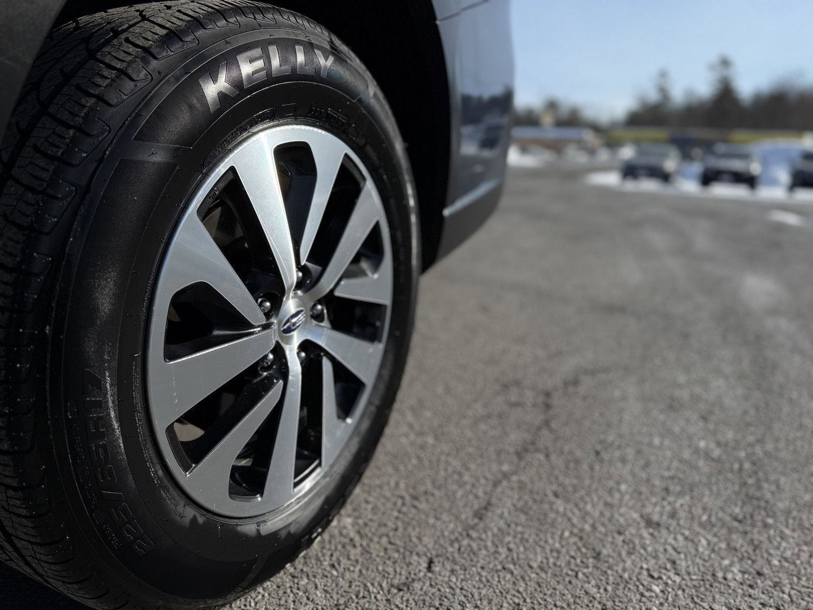 Used 2024 Subaru Outback Premium image 13