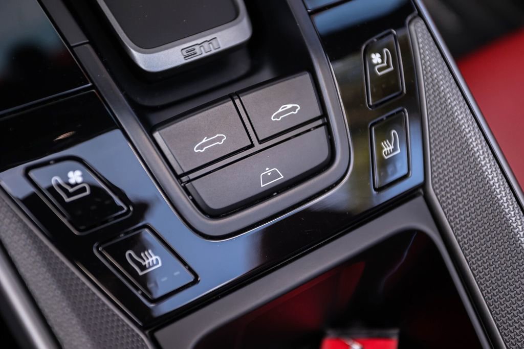 Used 2020 Porsche 911 Carrera 4S image 37