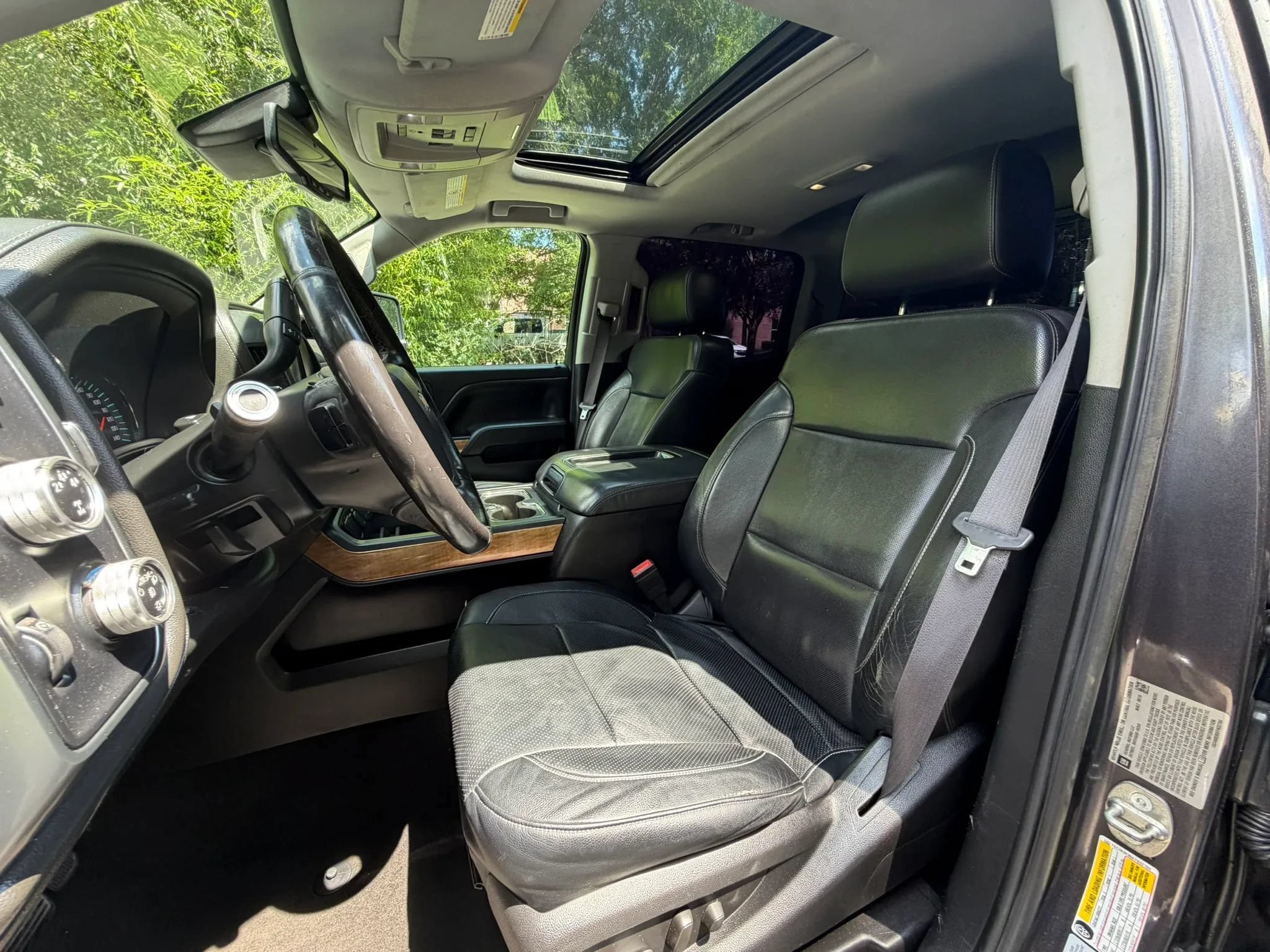 Used 2015 Chevrolet Silverado 3500 LTZ w/ Duramax Plus Package AWD/4WD image 18