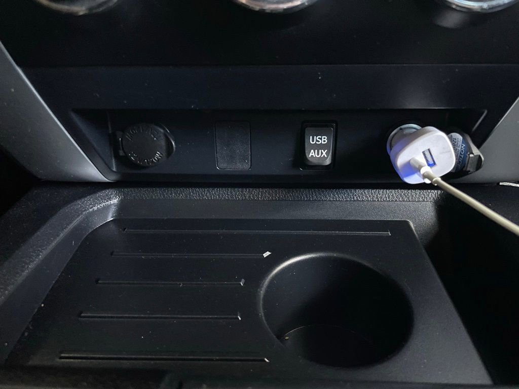 Used 2018 Toyota Tundra SR5 w/ SR5 Upgrade Package image 31