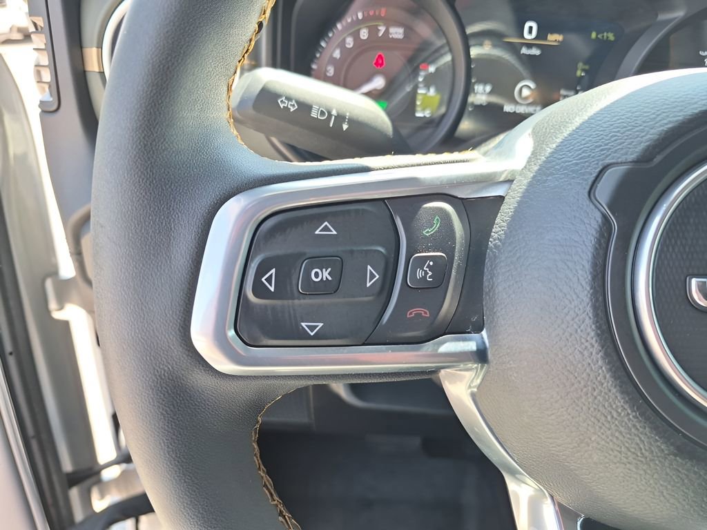 Used 2024 Jeep Wrangler High Altitude image 32