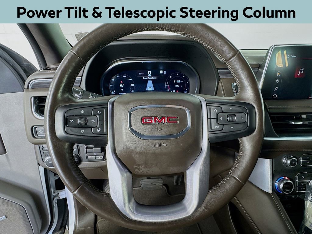 Used 2022 GMC Yukon XL SLT w/ SLT Luxury Package image 11