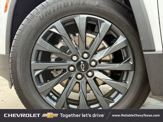 Used 2023 Chevrolet Traverse RS AWD/4WD image 11