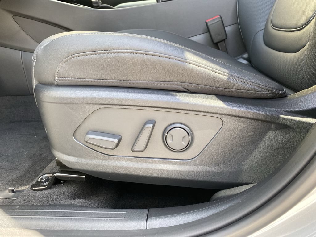 New 2026 Hyundai Tucson SEL Plus FWD image 12