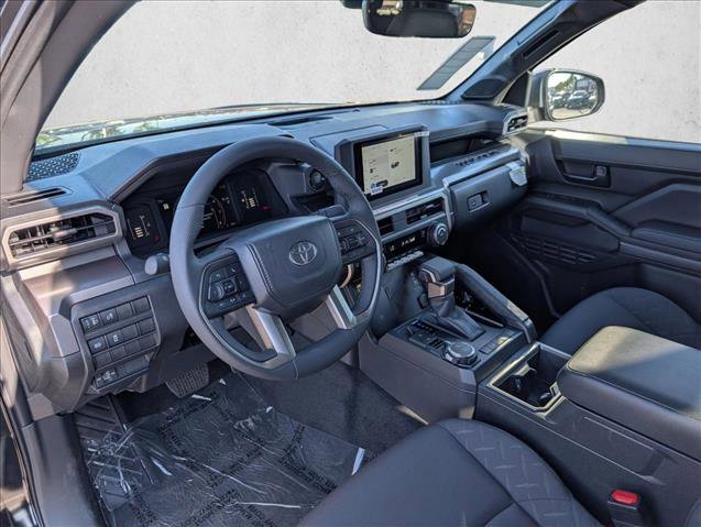 Certified 2025 Toyota Tacoma SR5 AWD/4WD image 11