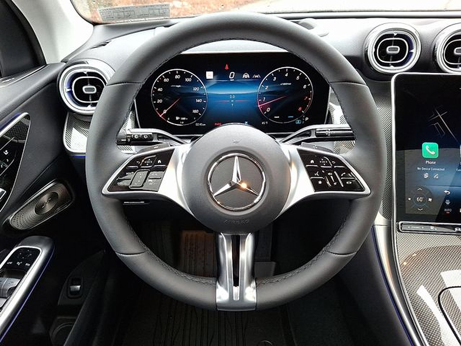 Used 2026 Mercedes-Benz GLC 300 4MATIC image 16