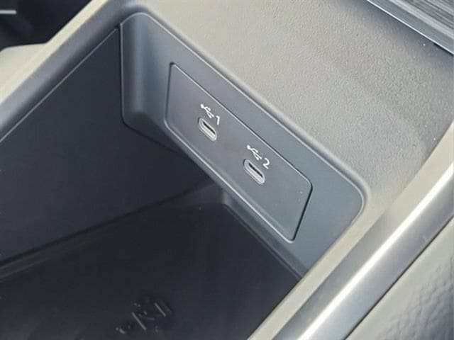 New 2025 Nissan Armada SL w/ Captain's Chari Seat Package AWD/4WD image 39