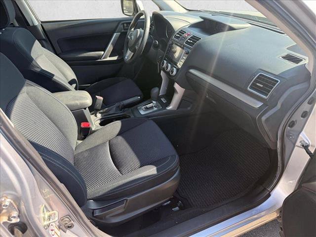 Used 2017 Subaru Forester 2.5i Premium w/ All-Weather Package AWD/4WD image 19