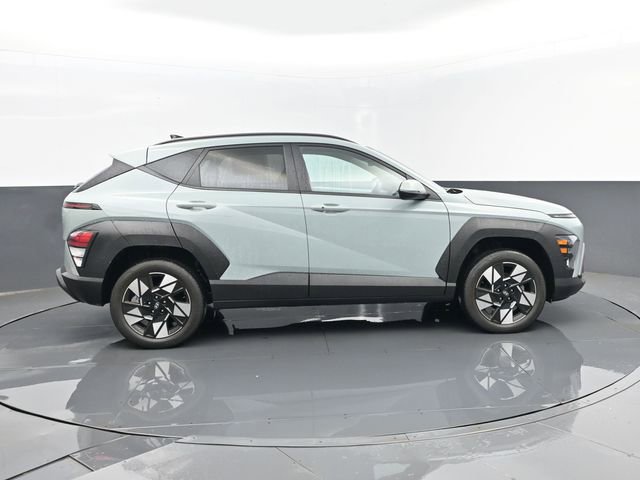 Used 2024 Hyundai Kona SEL image 4
