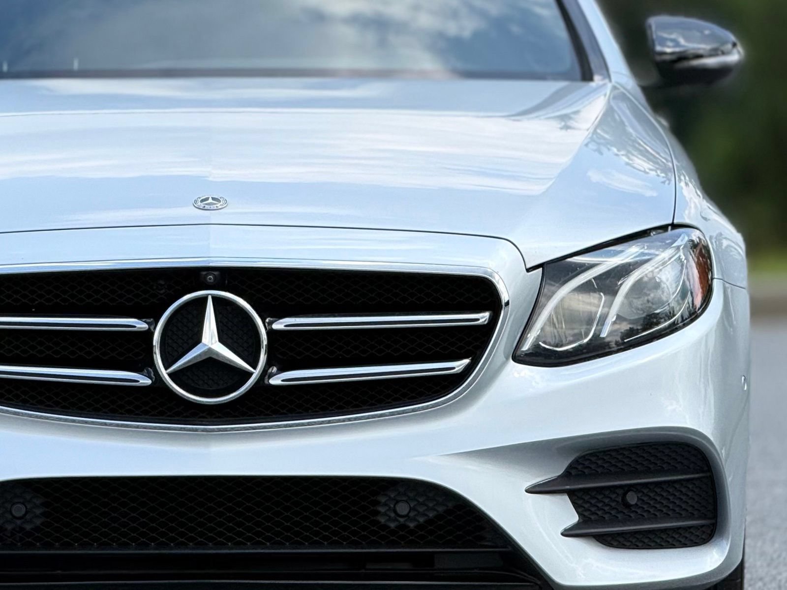 Used 2019 Mercedes-Benz E 300 4MATIC image 15