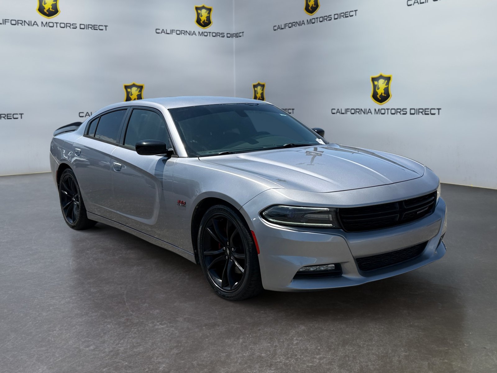 Used 2017 Dodge Charger R/T w/ Blacktop Package RWD image 7